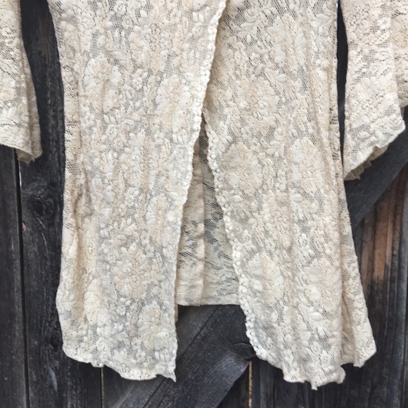 Vintage 90's Bebe floral lace wrap top - Picture 8 of 15